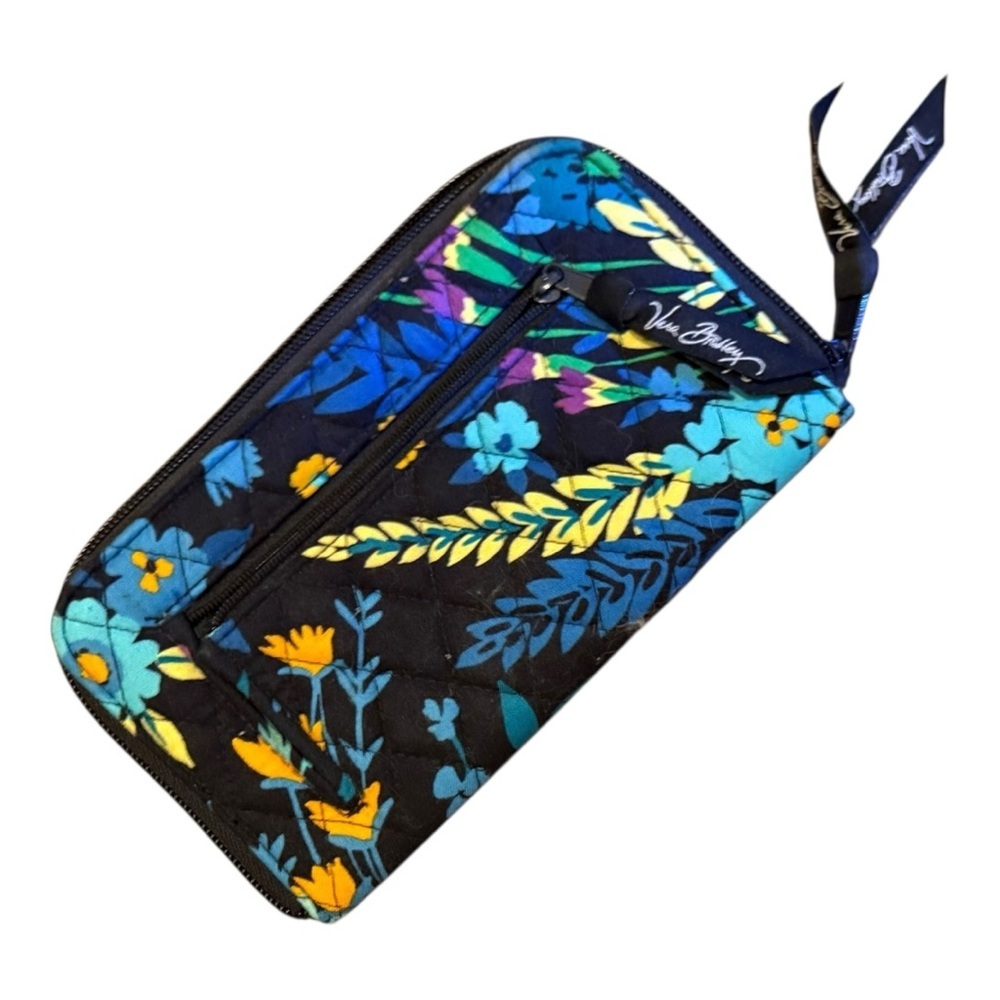 Vera‎ Bradley Floral Wallet - Picture 1 of 4